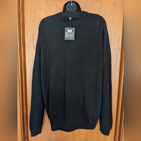 NWT Men's Abboud Black Cashmere V-neck Winter Sweater | Size XL - Picture 2 of 7